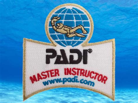 padi master instructor  indepth dive centre idc phuket