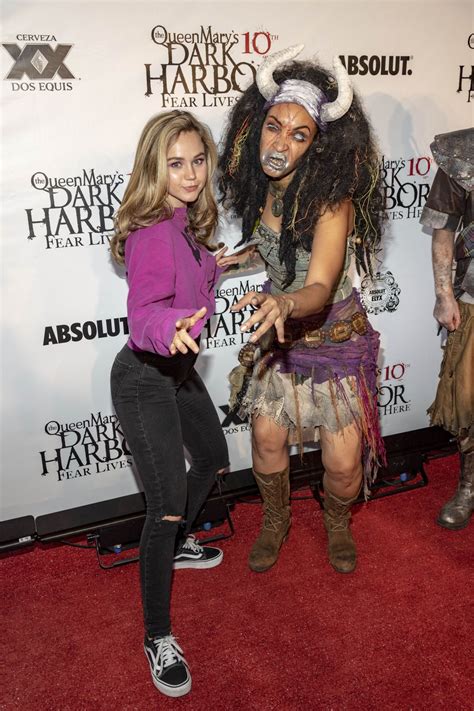 Brec Bassinger Queen Mary S 10th Annual Dark Harbor