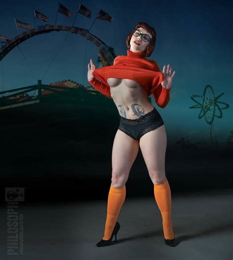 Velma From Scooby Doo 43 Velma Dinkley Cosplay Pics Luscious