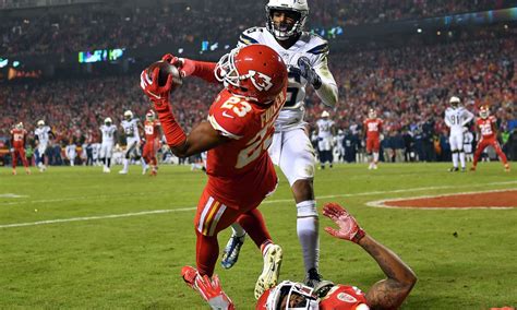 chiefs vs chargers week 11 chiefs wire podcast weekly preview