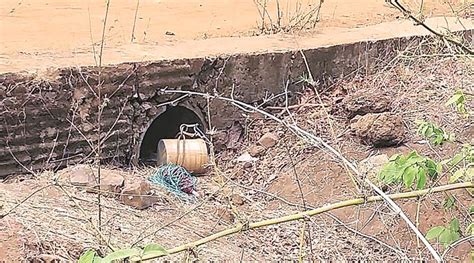 maharashtra police recover  kg ied   culvert  gondia cities news  indian express