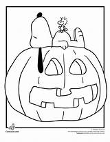 Snoopy Coloring Pages Pumpkin Halloween Charlie Brown Kids Woodstock Great Printable Choose Board sketch template