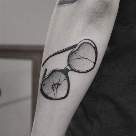 Inkpedia Glasses Tattoo Tattoos Cool Arm Tattoos