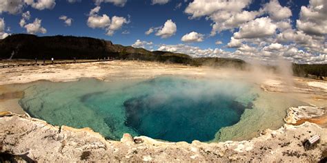 Yellowstone Super Volcano Won T Erupt Say Experts If They