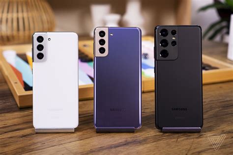 vergecast ces 2021 and samsung s s21 lineup the verge