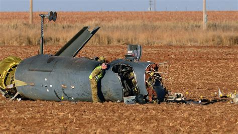 airmen killed  fatal plane crash identified