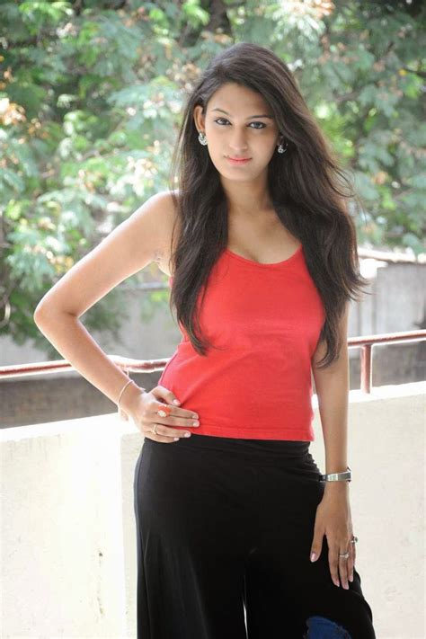 Shweta Jadhav Hot Sexy Spicy Skirt Navel Tight Cleavage