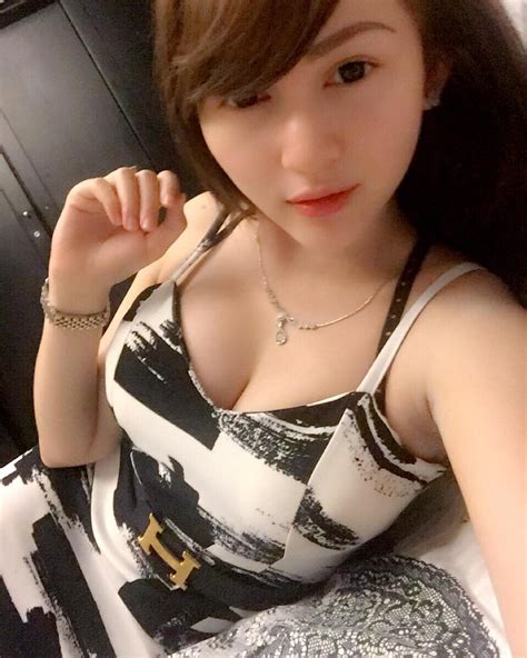 winny putri lubis 22 y o indonesian instagram babe with nice tits jackinchat free