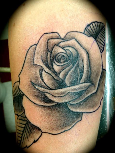 readyfreddiearroyobg rose rose black  grey rose tattoo