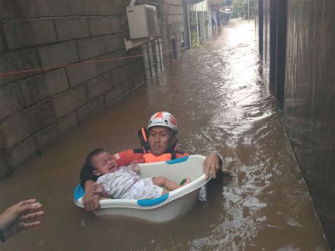 indonesia deadly flooding in jakarta after 180mm rain in 24 hours updated floodlist