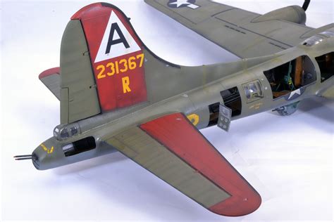 revell    flying fortress build review image