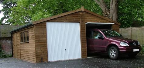 high quality timber garages and workshops delivery and installation