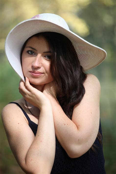 lira kissy ~ ukrainian housewife sunshine k the mature lady porn blog