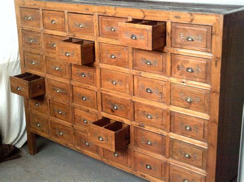apothecary bank  drawers cabinet antiques atlas