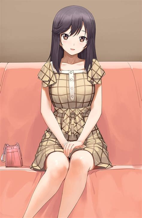 ichijou hotaru in beige grid dress sitting on the couch [non non biyori