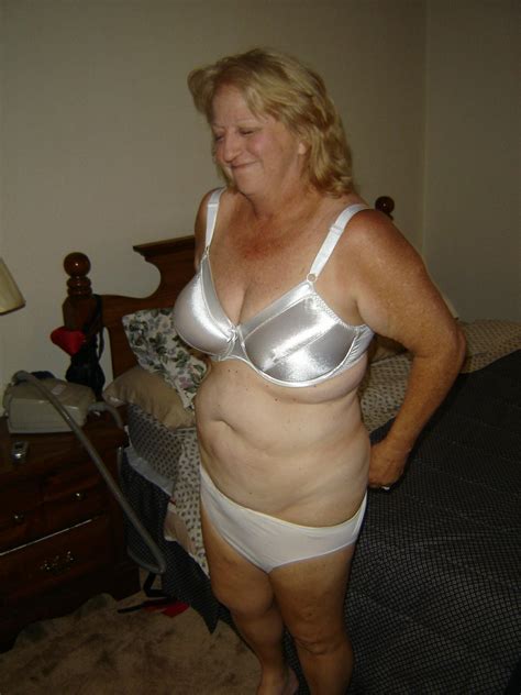 Nasty Old Grannies In Sexy Silk Lingerie