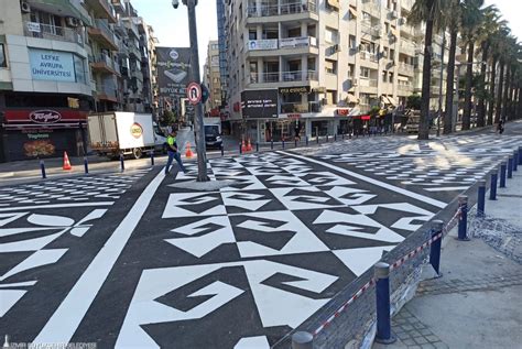 izmir bueyueksehir belediyesinden yaya platformu arkitera
