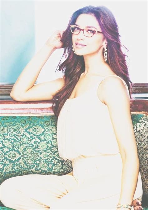 Deepika Padukone Wearing Glasses Beautiful Indian Actress Girl