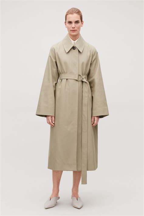 wide sleeved trench coat