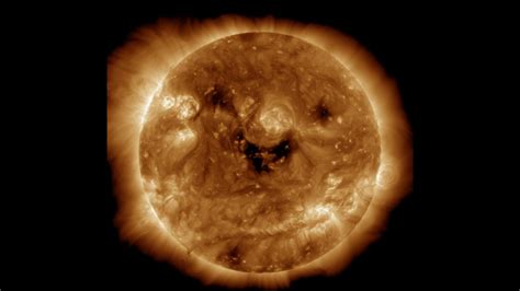 The Suns Smile Has Earth On Solar Storm Watch For Halloween Space