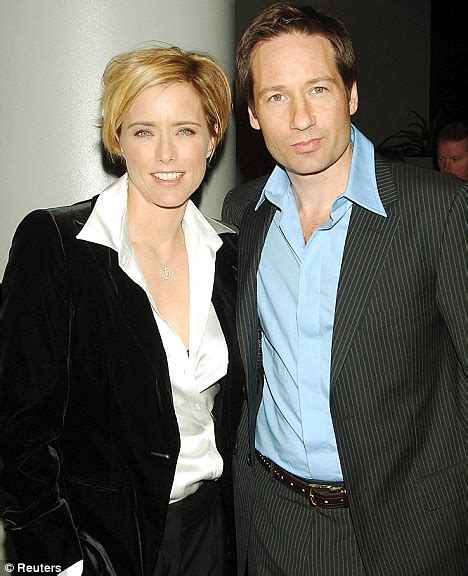 sex addict david duchovny cheated on wife tea leoni for years daily mail online