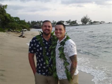 Weddings On The Beach Big Island Hawaii Lgbt Marriage