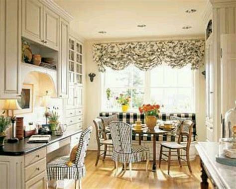 Decorating In Black And White French Country Kitchens Country