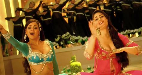 Hot Pics Maryam Zakaria Mujra Song With Kareena Kapoor