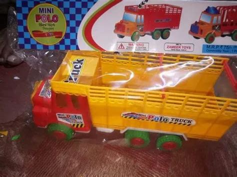 plastic toy truck  rs piece  delhi id