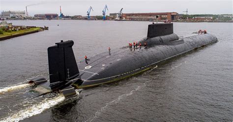 largest military submarines   world hotcars