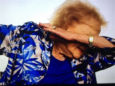 video betty white says she taught cam newton how to dab