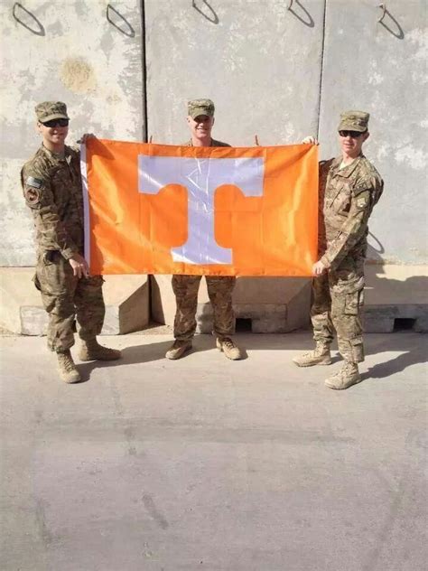 Honoring The Military Men And Women Go Vols Tennessee