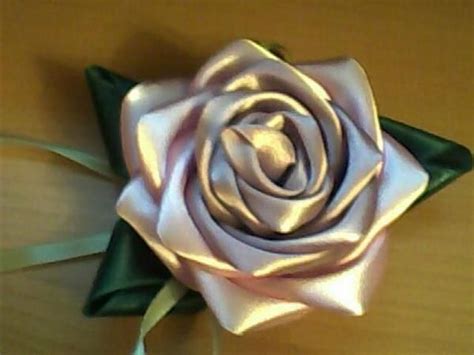 how to diy pretty satin ribbon rose tutorial diy tutorials ribbon
