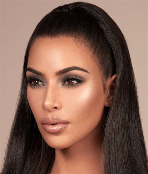 Kim Kardashian Kkw Beauty Makeup Look Kim Kardashian Makeup Kim