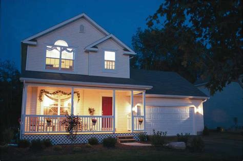 Country House Plan - 3 Bedrms, 2.5 Baths - 1297 Sq Ft