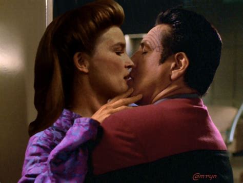 Janeway And Chakotay Janeway Chakotay Fan Art 31182845