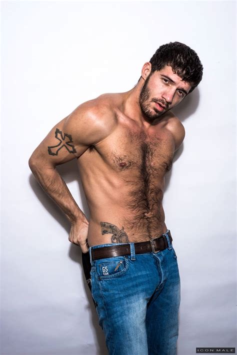 model of the day ty roderick is one sexy hairy man