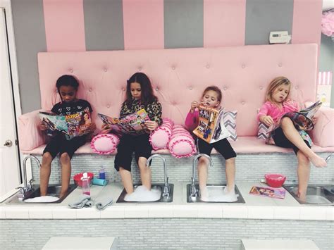 kids spa pedicure bench sassy princess spa  girls kids hair
