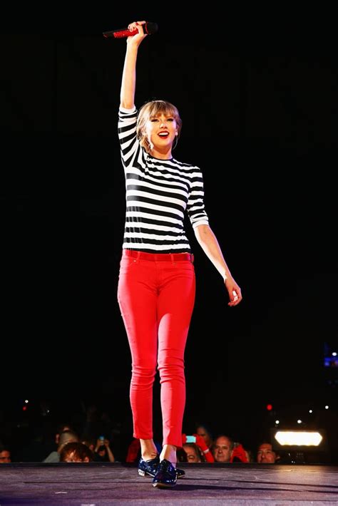 Taylor Swift Wearing Jeans Popsugar Fashion