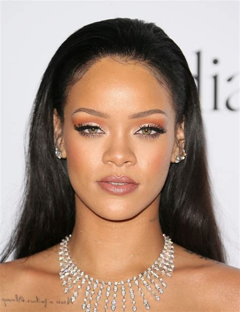 rihanna best beauty lessons we learned from from the best in the biz