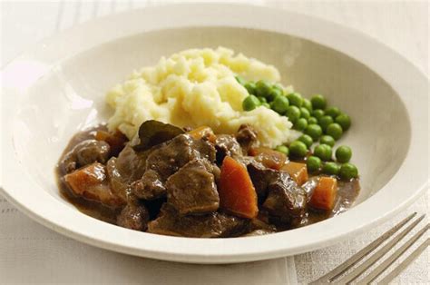Stout Beef Stew Main Course Recipes Goodtoknow