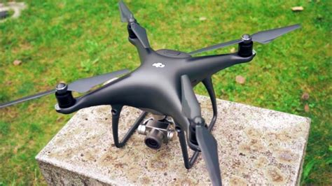 dji phantom  pro obsidian review    differences  drone review