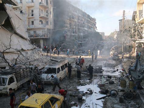 syrian government forces killing hundreds  civilians  air strikes