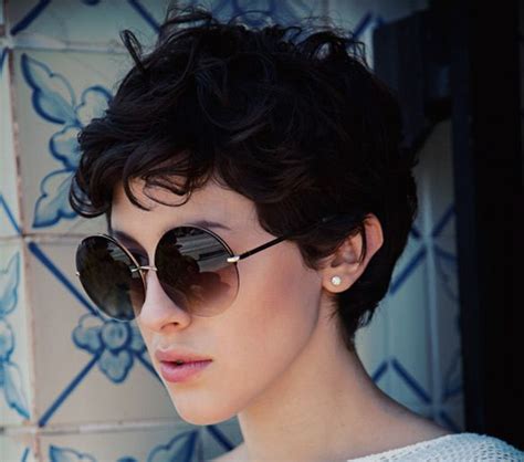 20 Lovely Wavy And Curly Pixie Styles Short Hair Popular