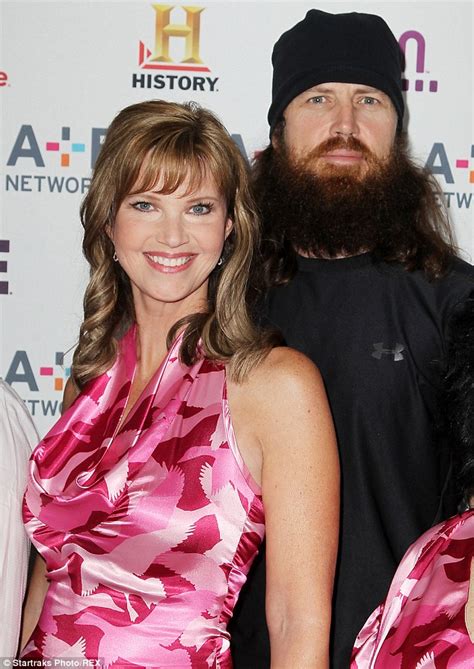 duck dynasty s jase robertson reveals he was a virgin on his wedding