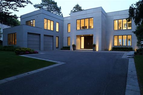 modern contemporary  spacious houses  rent  toronto modern mansion renting  house