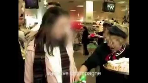 10 000th Shoplifter Gets Parade Youtube