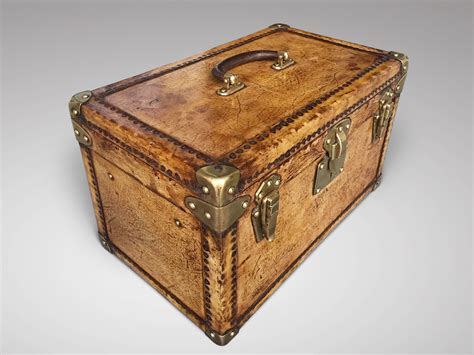 soldc leather case antique miscellaneous