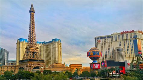 Hotels In Vegas Should You Stay On The Strip Or Not