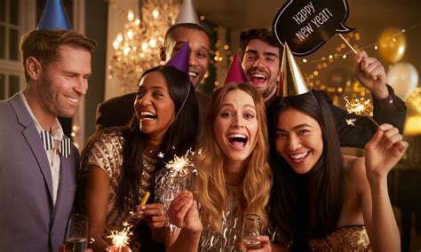 7 New Year S Eve Party Themes To Ring In The New Year With